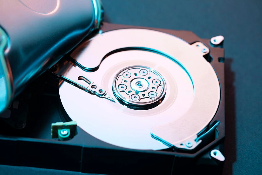 DiskSlim Boosts Performance by Freeing Up Space Efficiently